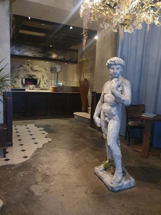 Зміна ціни! Продаж приміщення  ресторану Львів, в.Винниченка 364м.кв.