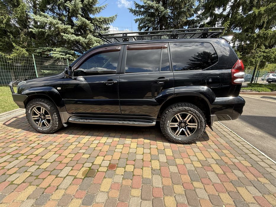 TOYOTA Land Cruiser 120 Prado