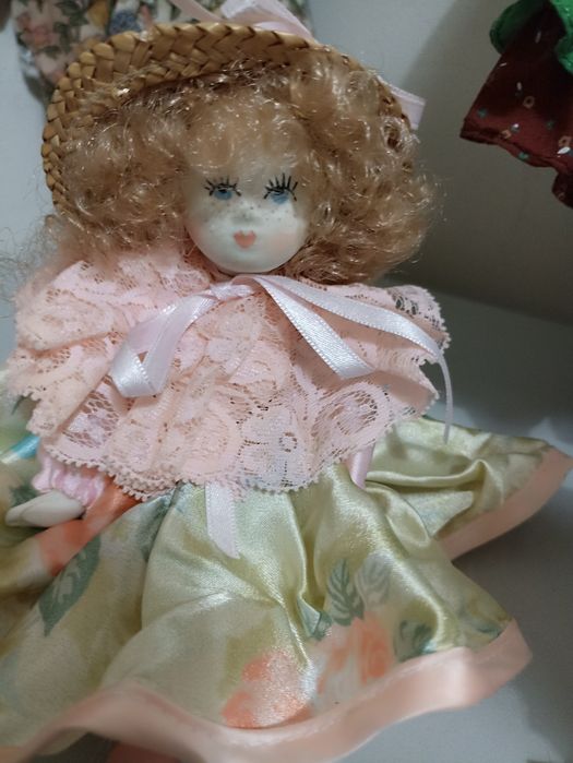 Porcelain Items
