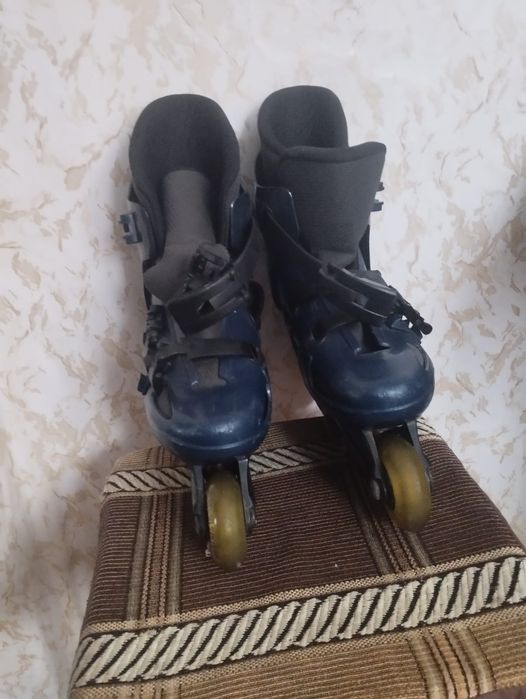 роликовые коньки Rollerblade.
