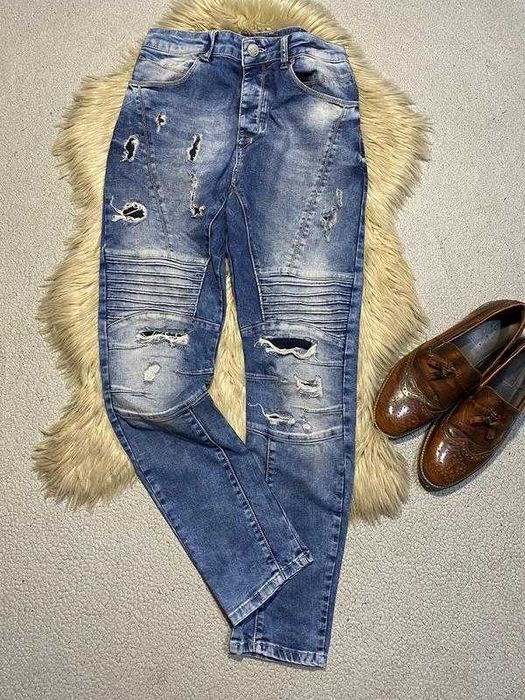 Рвані джинси скінні у рок стилі гранж панк