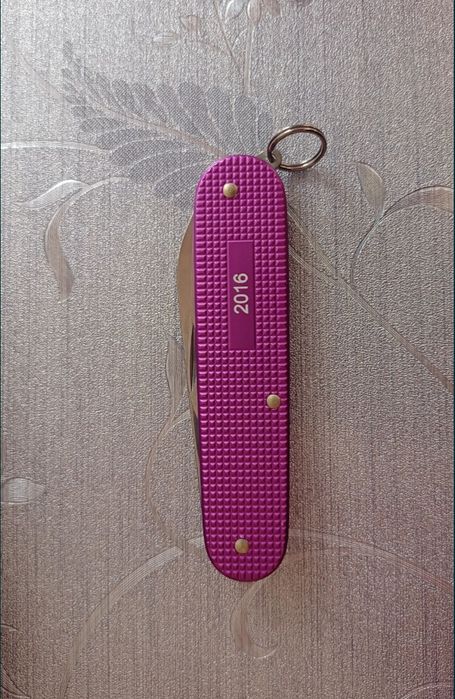 Victorinox Cadet Limited Edition 2016 nowy