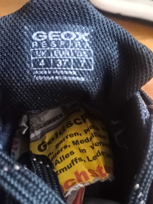 Кросівки жіночі Geox