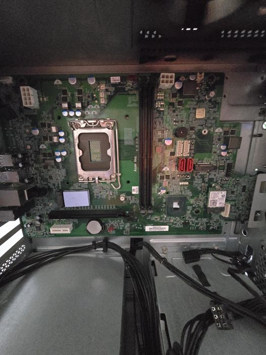 Pc acer  nitro 50 incompleto