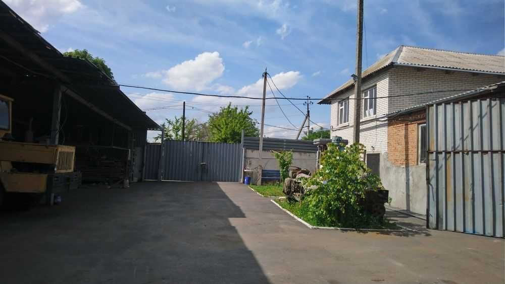 Оренда виробничо-складського комплексу.