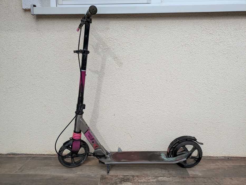 Sprzedam hulajnogę Oxelo Mid 9