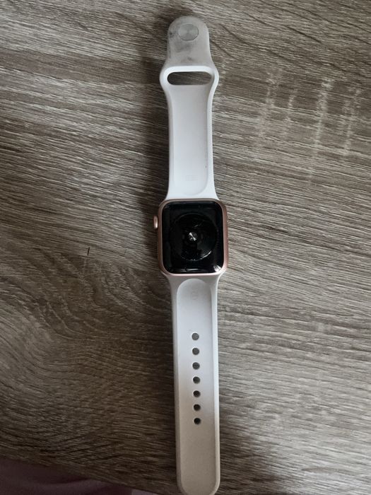 Apple watch SE 1gen rose gold alluminium