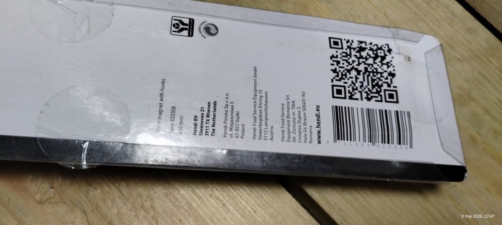 Listwa magnetyczna Hendi na noże i narzędzia 62cm z haczykami profesjonalna