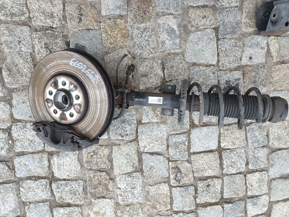 Mcperson Prawy Skoda Fabia 3 III Seat Ibiza VW Polo Audi Zwrotnica Prawa 6C0256A