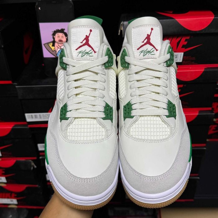 Jordan_4_Retro_R. 41