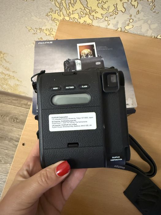 Фотоаппарат Instax mini 99