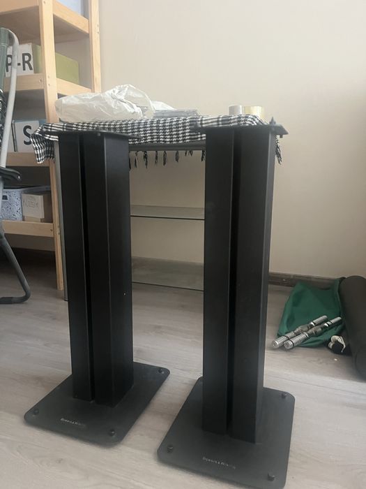 Bowers & Wilkins FS-700 S2