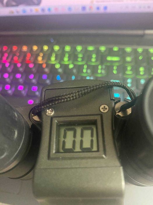 Бінокль із цифровою камерою Sharper Image 10x25