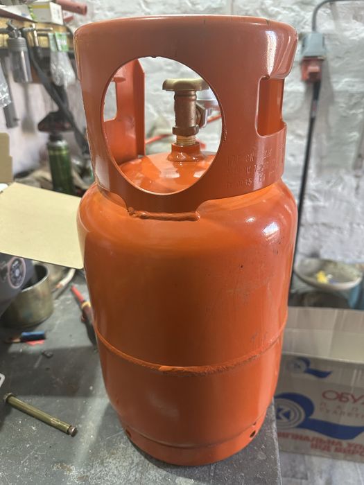 Газовий балон 12 л з новим вентилем