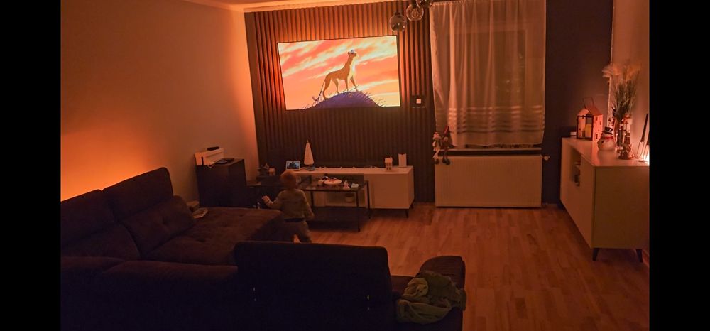 Philips hue sync box