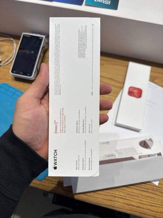 Watch Series 9 GPS 41mm Alu. Case w. PRODUCT RED  - Кредит 0%