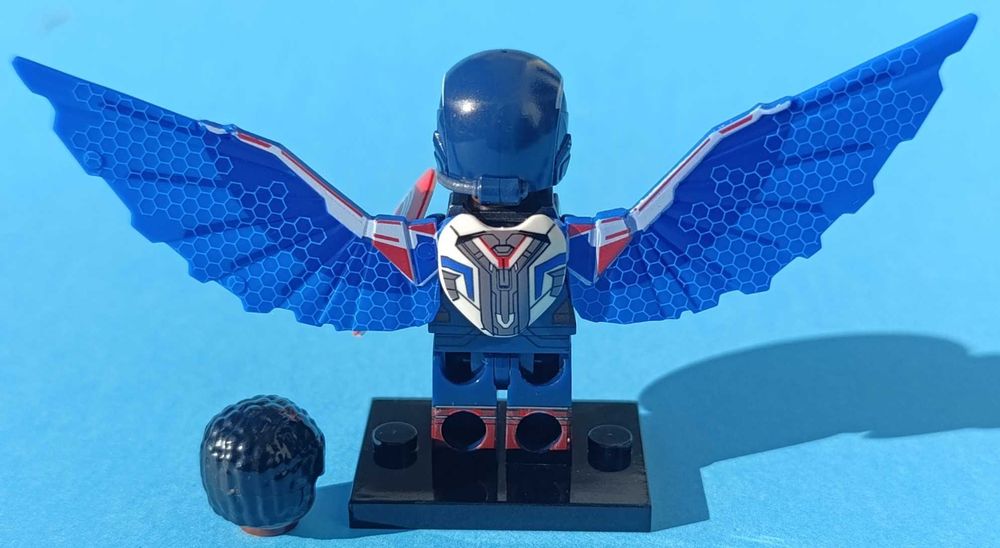 Captain América Sam Wilson v2 (Marvel)
