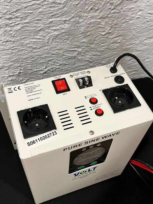 Przetwornica solarna UPS SINUSPRO 800S (12V/800W) VOLT POLSKA