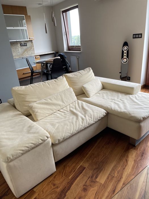 Kanapa z szezlongiem alcantara Kler