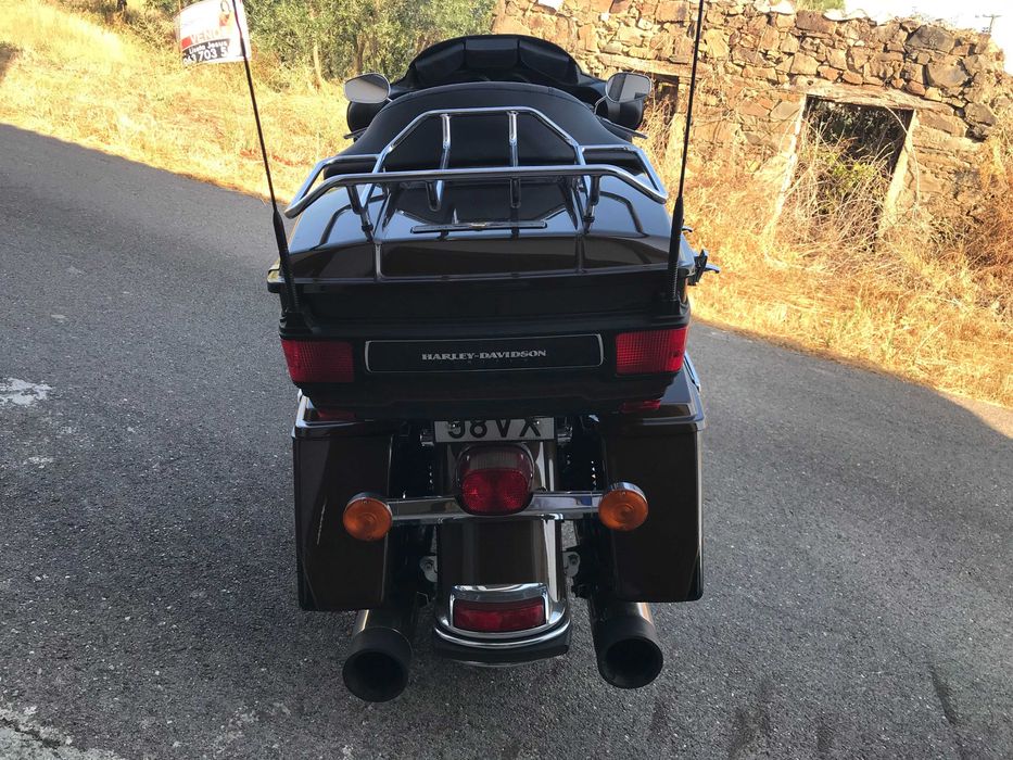 Harley-Davidson Electra Glide Ultra Limited Edição de 110º Aniversário de 2013 Bronze