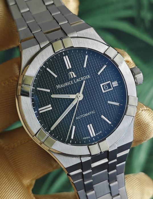 Maurice Lacroix Aikon Automatic 42 mm AI6008 zegarek męski automatyczny na bransolecie czarny AI6008-SS002-330-1 pasek gumowy AI6007 pontos 39 40 41
