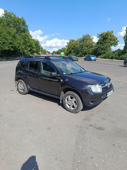 Dacia duster 10 рік