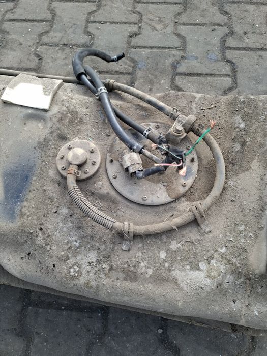 Mazda Demio Zbiornik Paliwa Pompa Bak