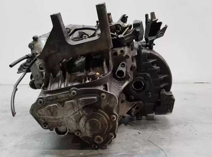 Caixa de velocidades C5 - 20MB25