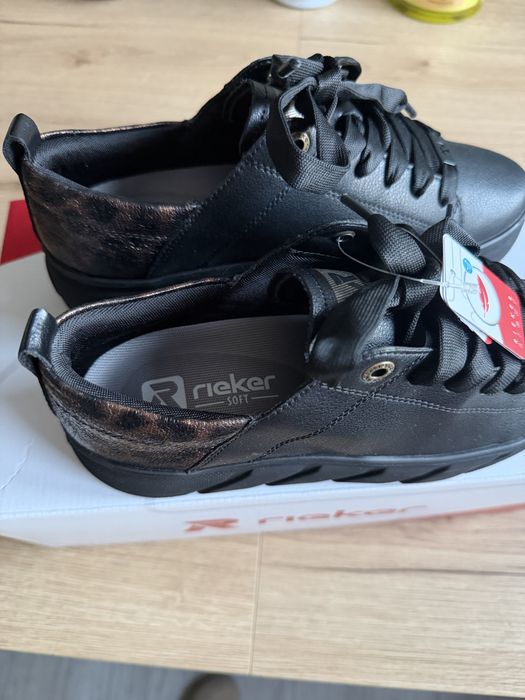 Sneakersy reiker