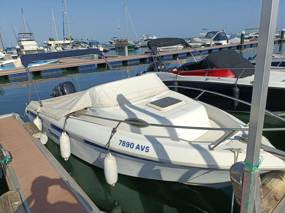 Barco Riamar Sagres 590