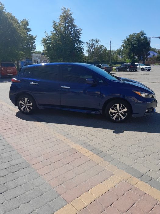 Електромобіль Ніссан Leaf 62 квт.2022р.