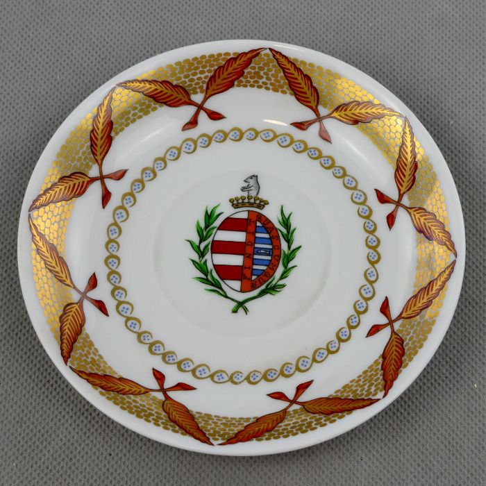 Taça e pires em porcelana - Reprodução de Companhia das Índias n6