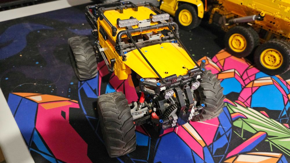 Lego Technic 42099 Zdalnie sterowany pojazd terenowy