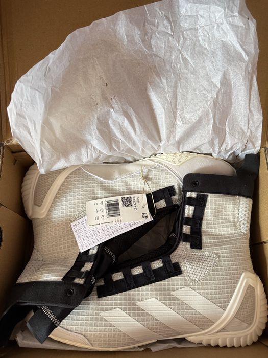 продам нові боксерки adidas speedex 23