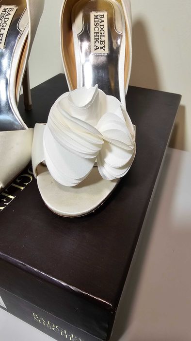 Buty ślubne Badgley Mischka, białe, 38