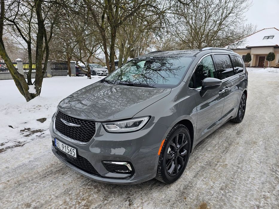 Chrysler Pacifica F ra VAT 23% Leasing 50 aut w ofercie na miejscu