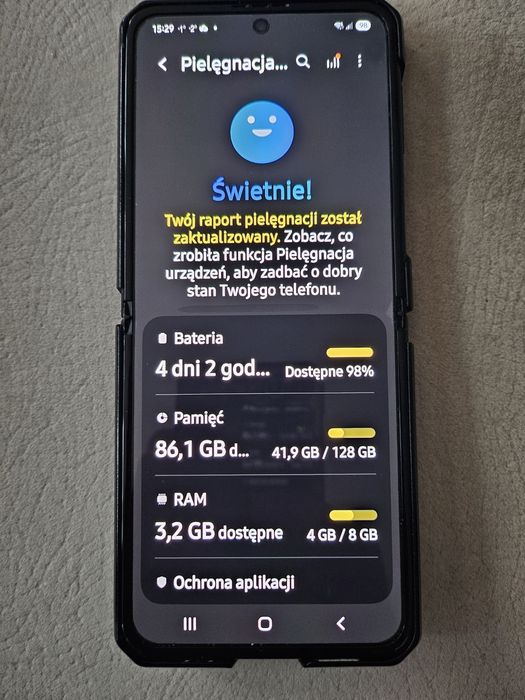 Samsung Galaxy flip3 5g. Sprawny na 100%