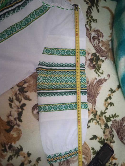 Вишита туніка-плаття..