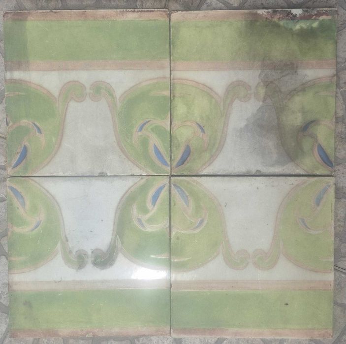 Azulejos Antigos de Lisboa (cor verde oliva) – 3 Painéis