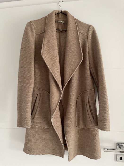 Płaszcz/ narzutka beżowy