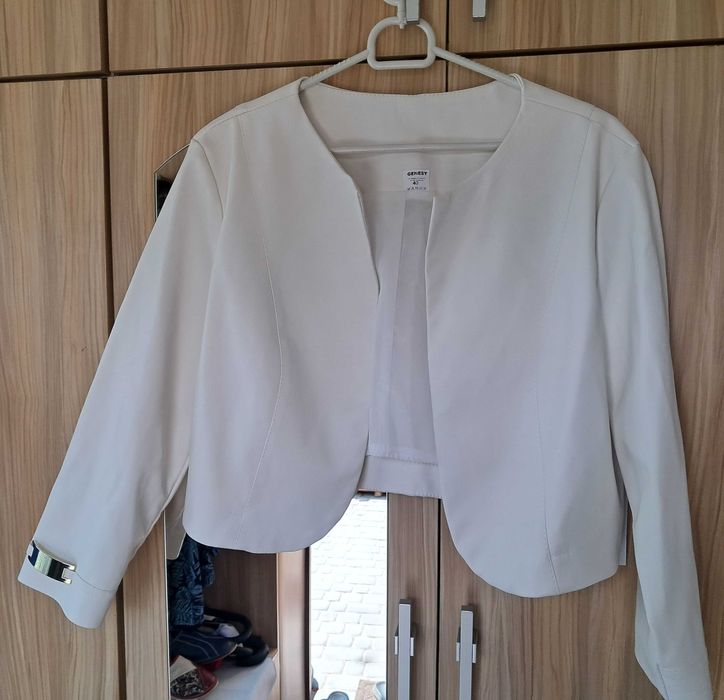 Bolerko, żakiet z eko skóry