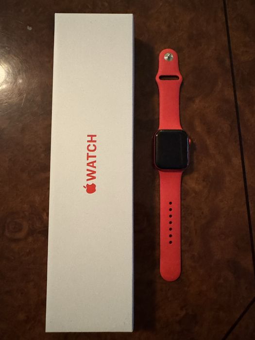 Часы apple watch 6 44 mm.