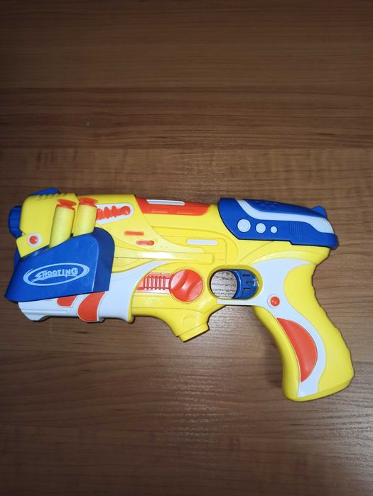 Іграшка "Пістолет-бластер"