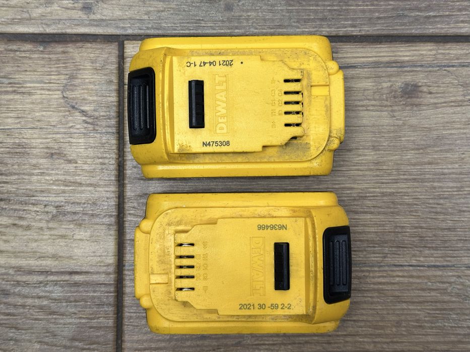 2x bateria, akumulator DeWalt XR 18V 5,0Ah 2021r.