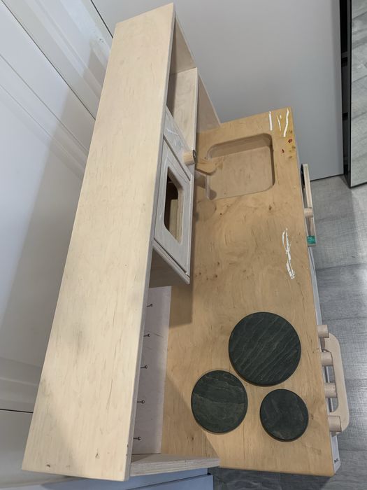 Кухня дитяча деревʼяна (фанера шліфована)