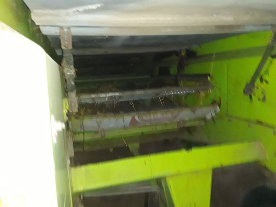 Продам комбайн клас консул