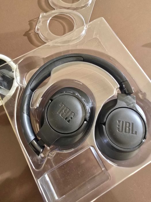 Fones JBL Tune 760NC – Cancelamento Ruído Ativo (ANC) e Som Pure Bass