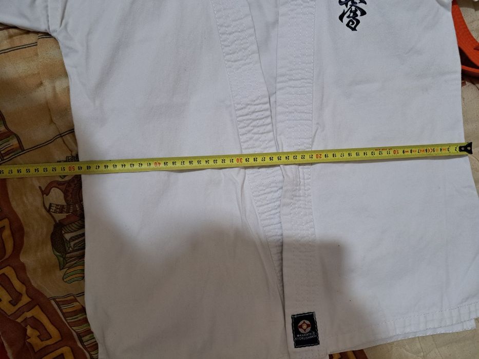 Продам кимоно на мальчика