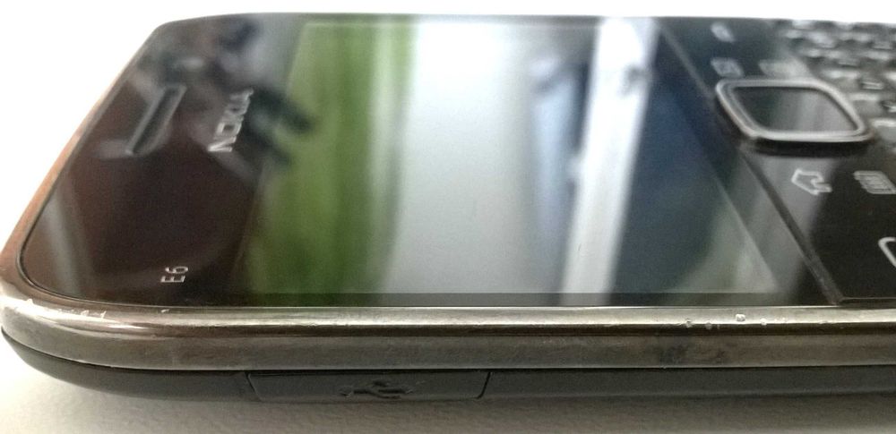 telefon NOKIA E6