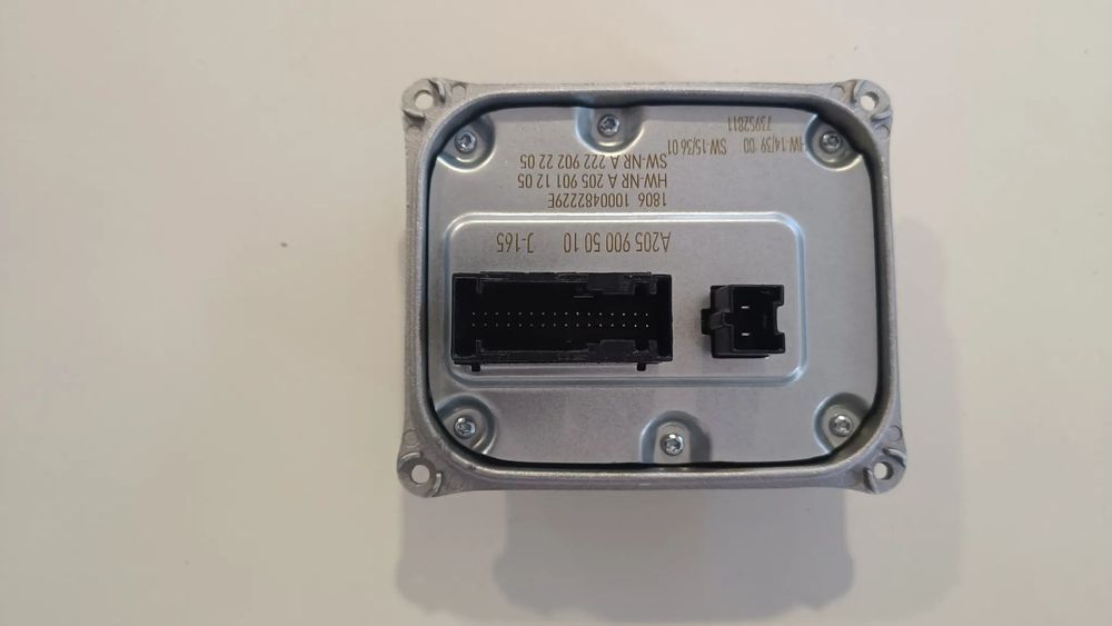 Balastro xenon Mercedes w205 classe C (novo)